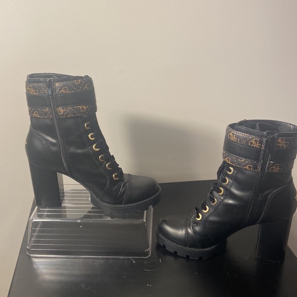 Guess Gomez Ankles Boots - Picture 5 of 14